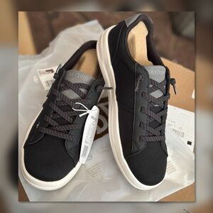 Hey Dude Karina Duo Textile BLACK size 8 BRAND NEW